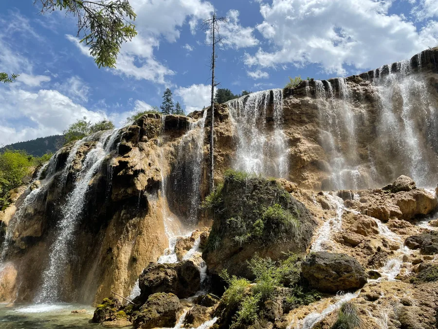 Pearl Shoal Waterfall